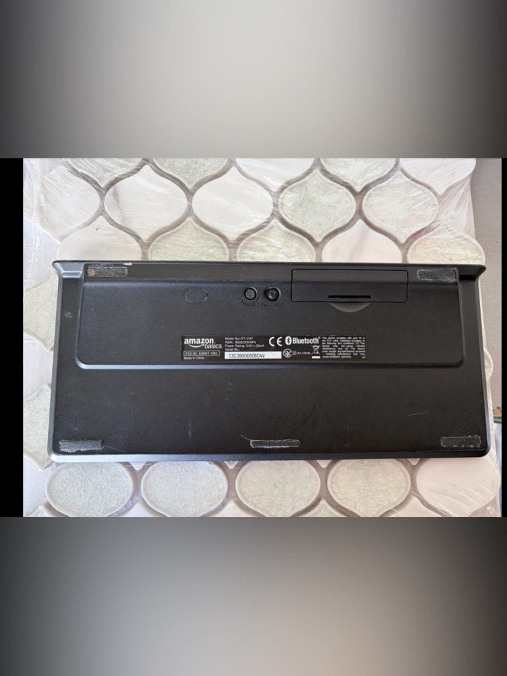 Amazon Basics Wireless Bluetooth Keyboard - Picture 2 of 2